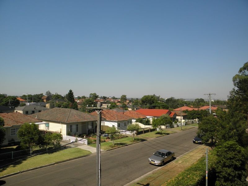 14/61-63 Windsor Road, Merrylands NSW 2160