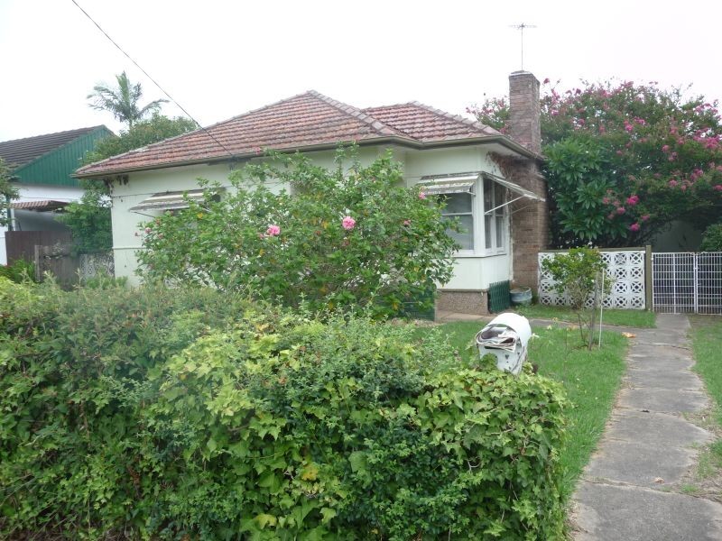 1B Meakin Street, Merrylands NSW 2160