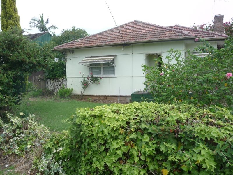 1B Meakin Street, Merrylands NSW 2160