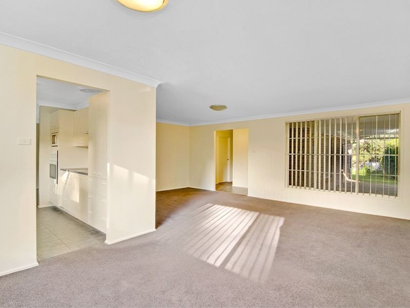 17 Rosewood Drive, Greystanes NSW 2145