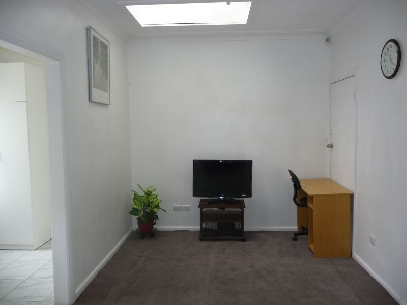 31 Boomerang Street, Granville NSW 2142