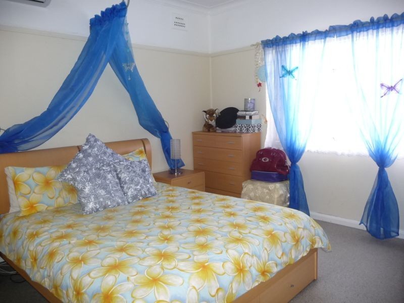 102 Warwick Road, Merrylands NSW 2160