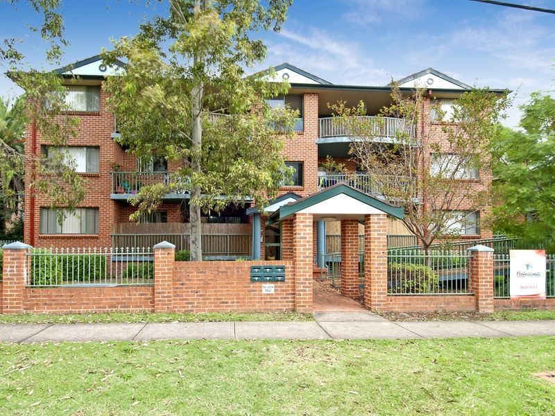 22/10-14 Arthur Street, Merrylands West NSW 2160
