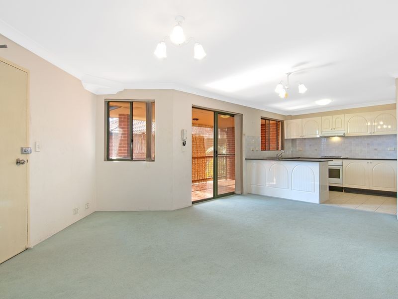 22/10-14 Arthur Street, Merrylands West NSW 2160