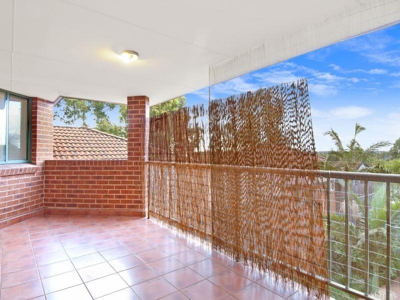 22/10-14 Arthur Street, Merrylands West NSW 2160