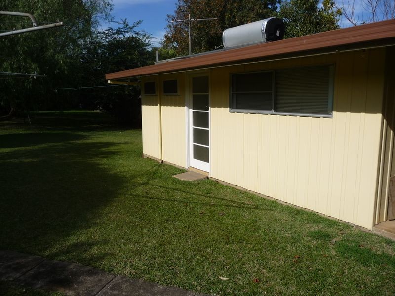 10 Renfrew Street, Guildford West NSW 2161