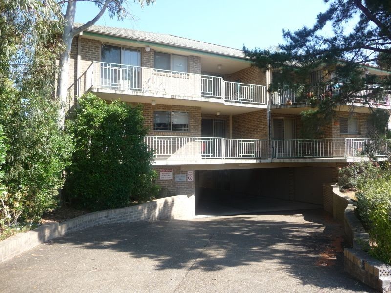 2/56-58 Birmingham Street, Merrylands NSW 2160