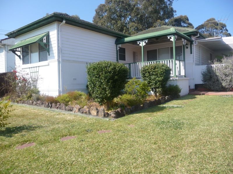 8 Norman Street, Merrylands NSW 2160
