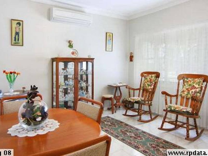 8 Norman Street, Merrylands NSW 2160