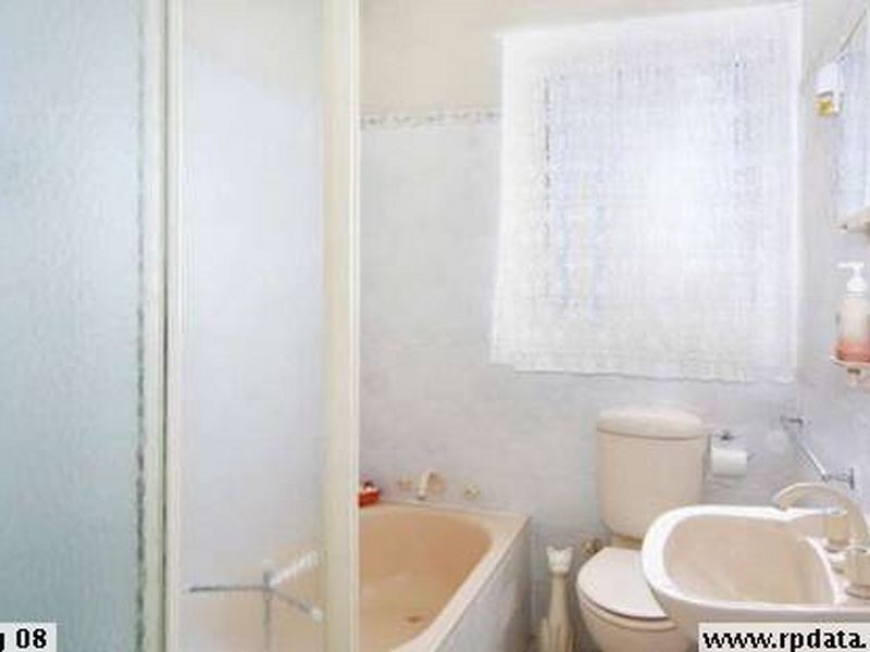 8 Norman Street, Merrylands NSW 2160