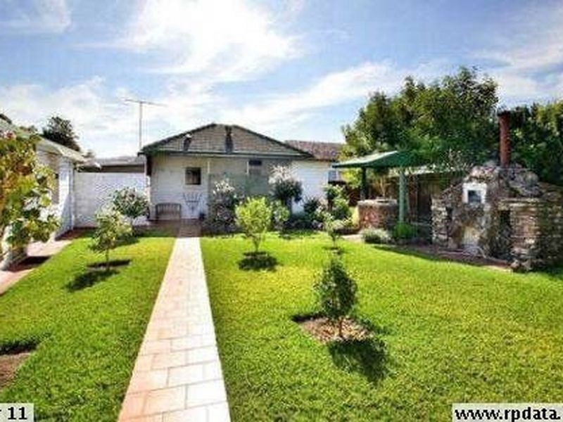 8 Norman Street, Merrylands NSW 2160