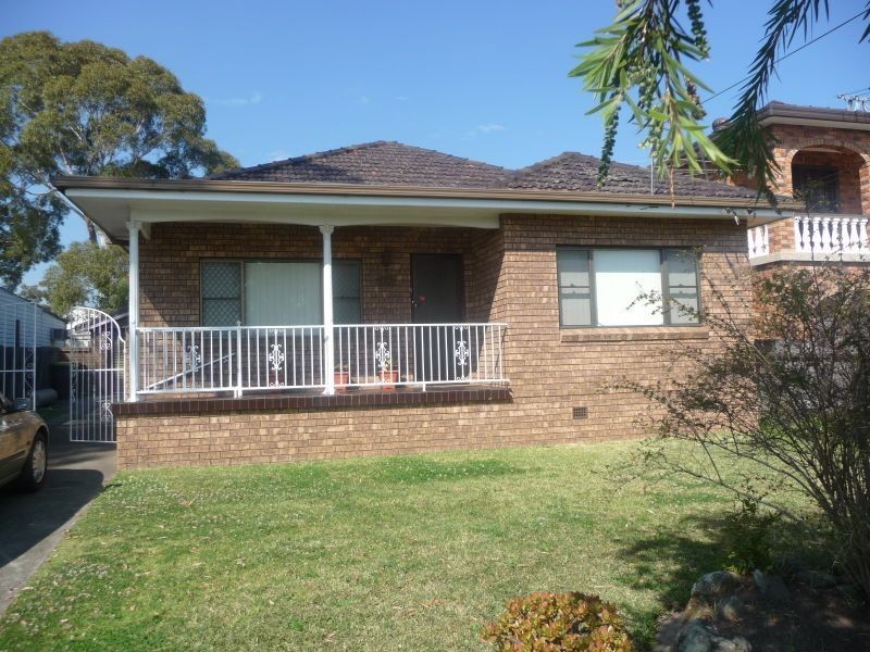 18 Winchmore Street, Merrylands NSW 2160