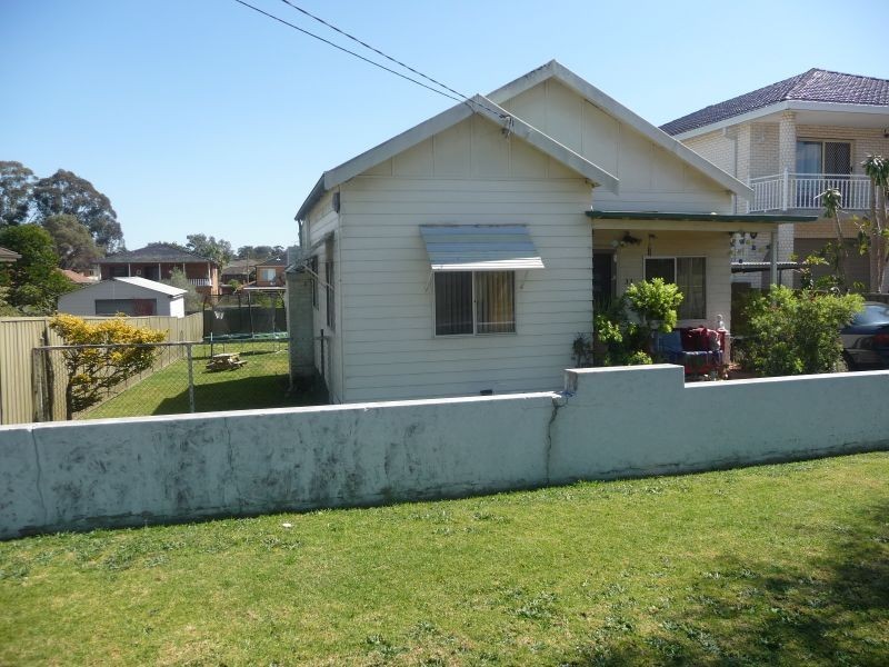 33 Denmark Street, Merrylands NSW 2160