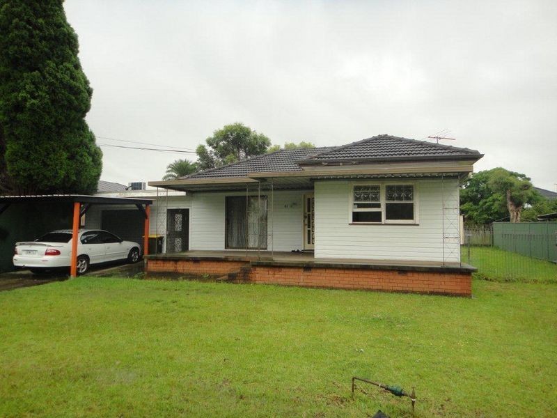 83 Dennistoun Ave, Guildford West NSW 2161