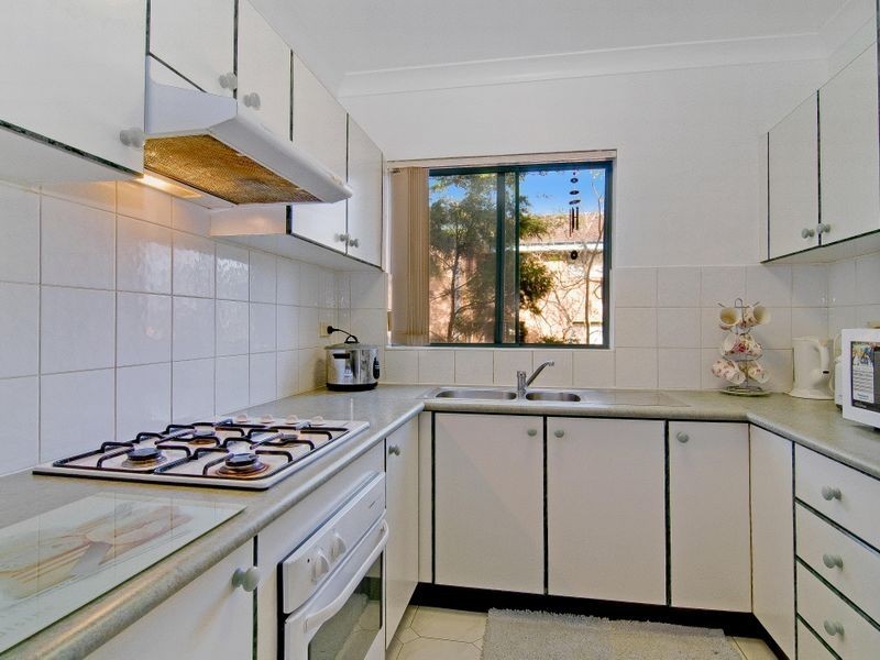 2/25-31 Birmingham Street, Merrylands NSW 2160