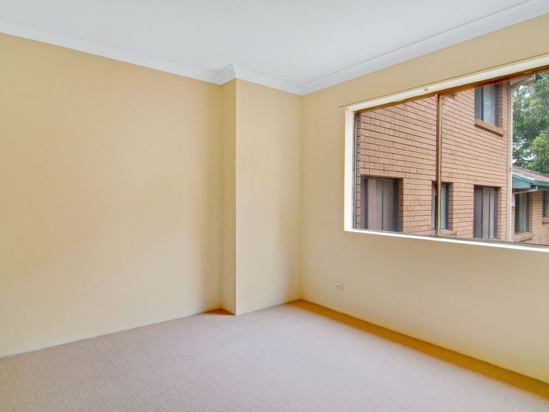 6/2-4 Tiara Place, Merrylands NSW 2160