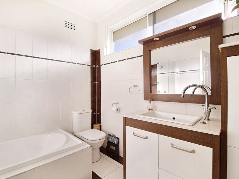 13 Bristol Street, Merrylands NSW 2160