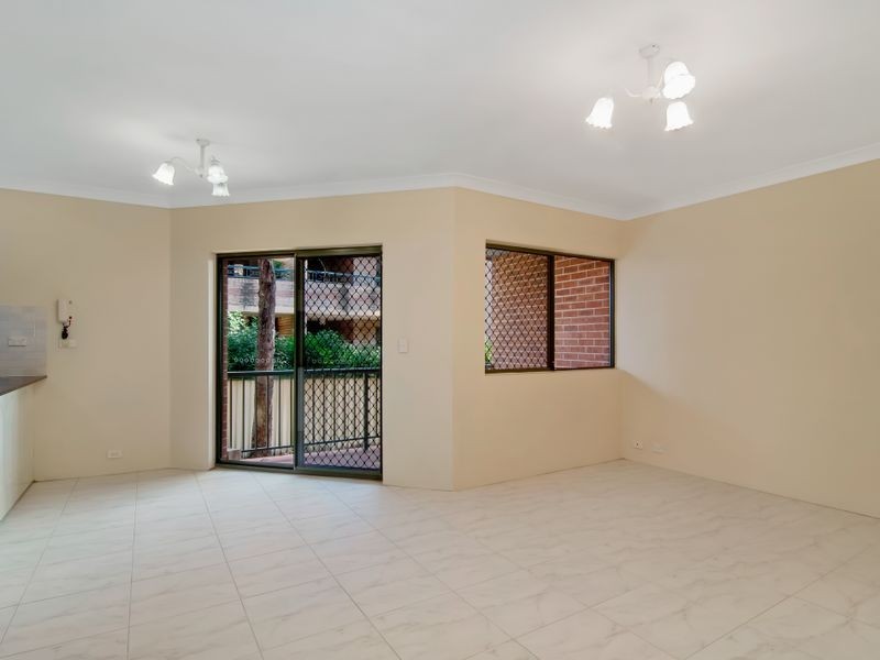 17/10-14 Arthur Street, Merrylands West NSW 2160