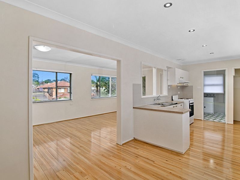 18 Bristol Street, Merrylands NSW 2160