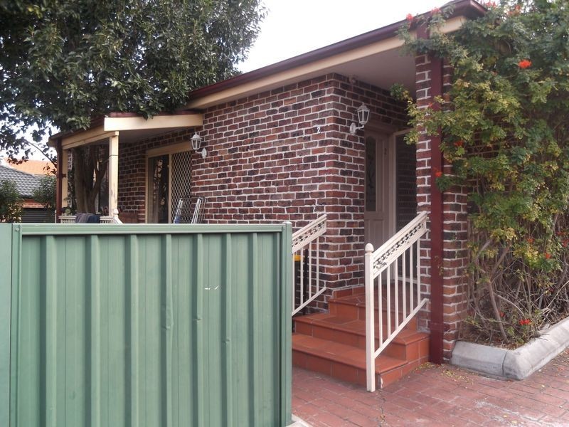 2/14 Richardson Street, Merrylands NSW 2160