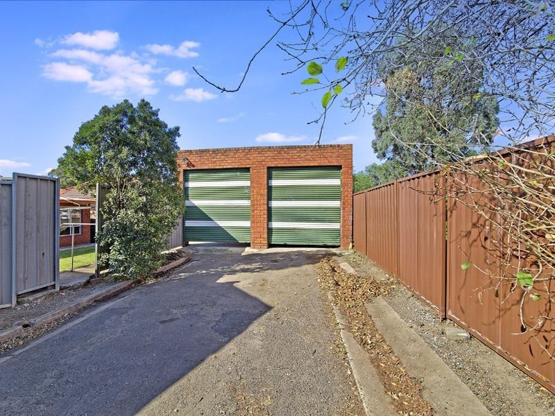 6 Woodland Road, Chester Hill NSW 2162