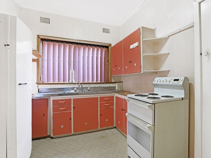 27 Mera Street, Guildford NSW 2161