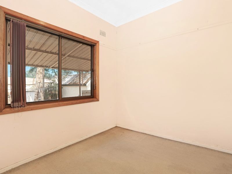 27 Mera Street, Guildford NSW 2161