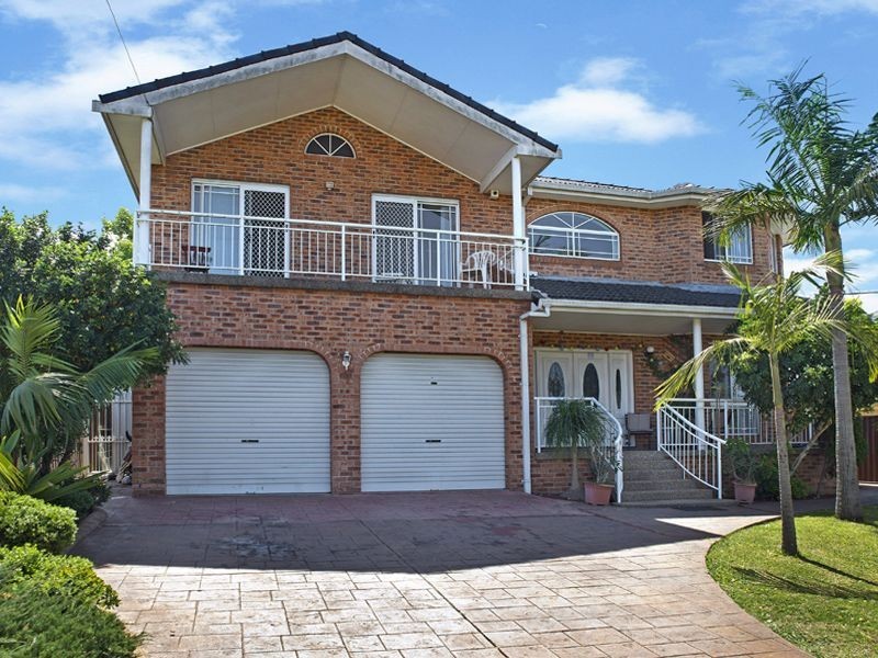 38 Shackel Ave, Old Guildford NSW 2161