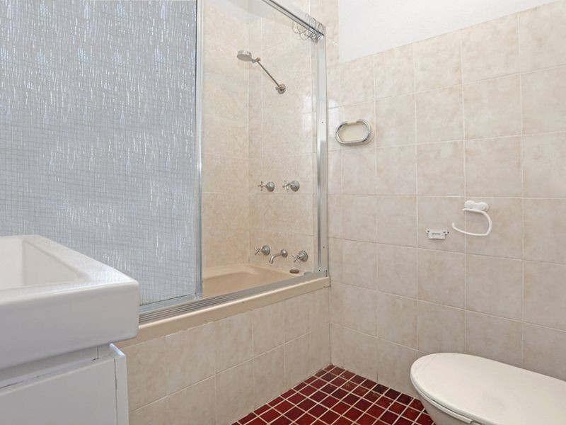 27 Rosebery Road, Guildford NSW 2161