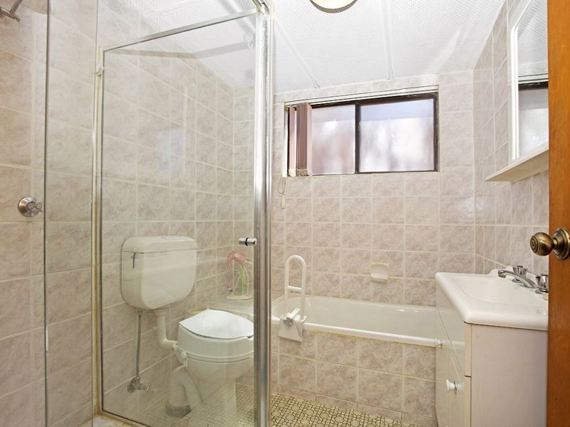 11/28-32 Treves Street, Merrylands NSW 2160