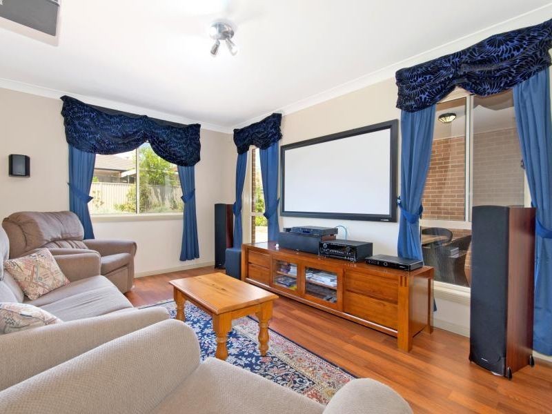 16 Albion Ave, Merrylands NSW 2160