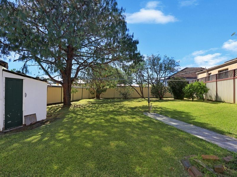 128 Chetwynd Road, Merrylands NSW 2160