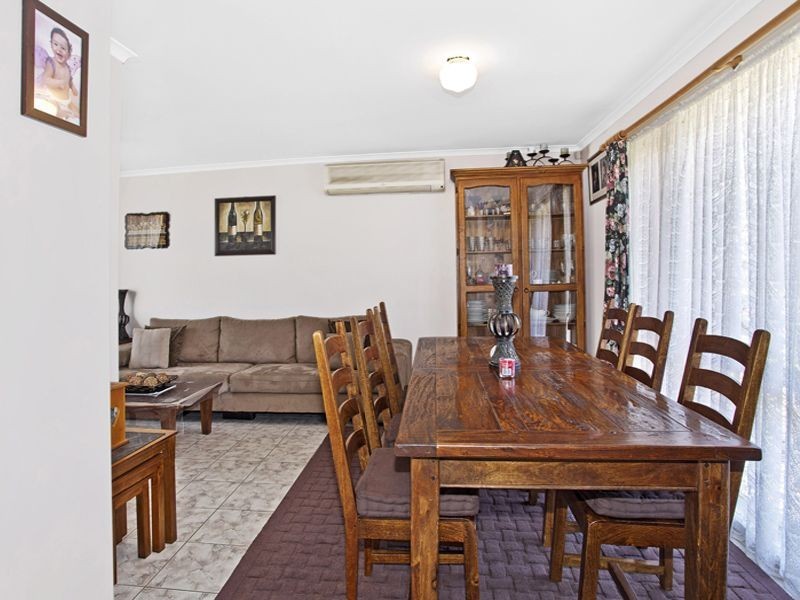 29 Wellwood Ave, Moorebank NSW 2170