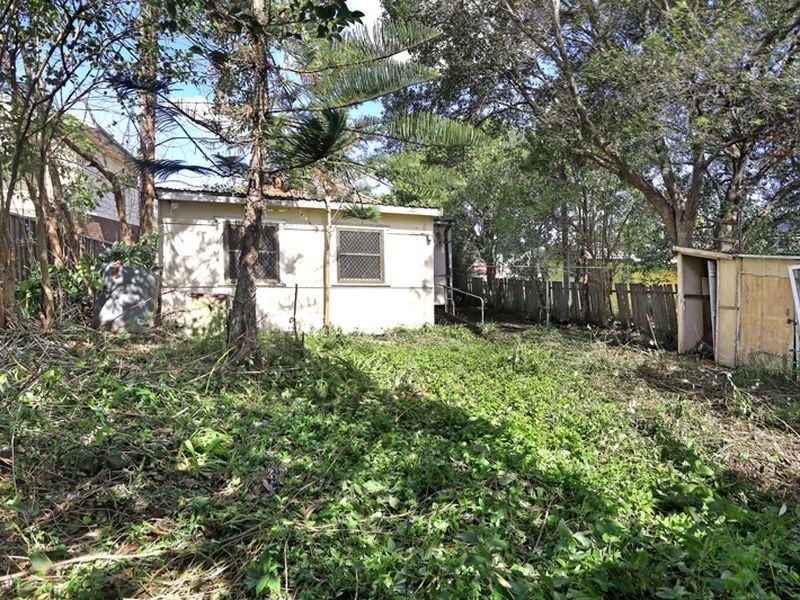 13 Leigh Street, Merrylands NSW 2160