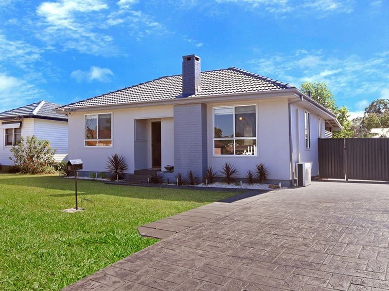 2 Morshead Cres, South Granville NSW 2142