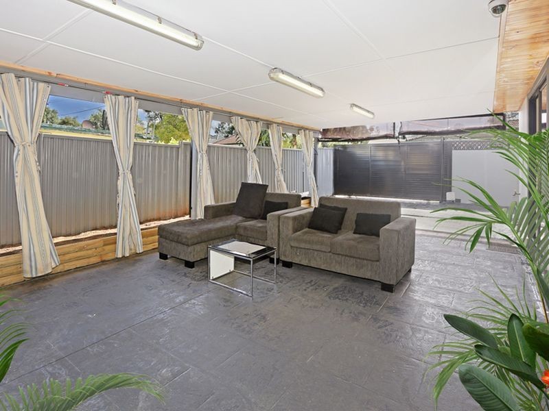 42 Adam St, Guildford NSW 2161