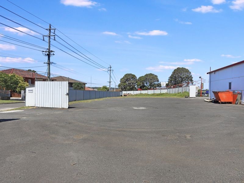 317-321 Hume Hwy, Cabramatta NSW 2166