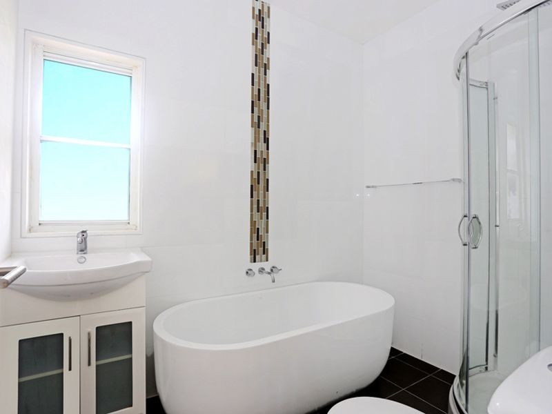 3 Woodland Road, Chester Hill NSW 2162