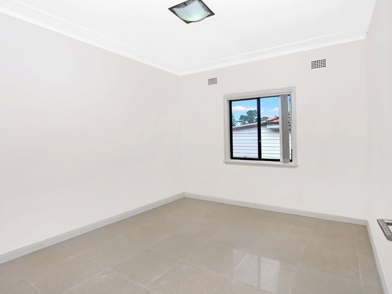 3 Woodland Road, Chester Hill NSW 2162