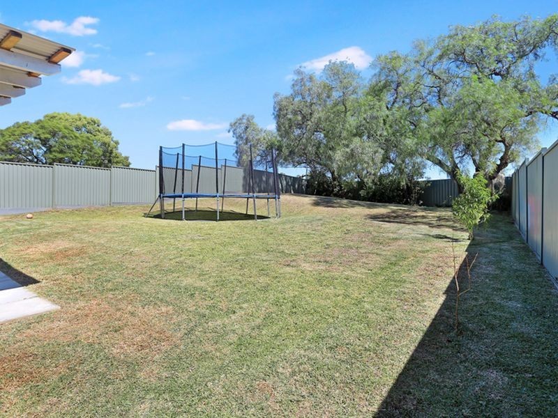 12 Chiltern Road, Guildford NSW 2161