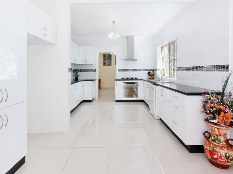 7 Brussels Street, Granville NSW 2142