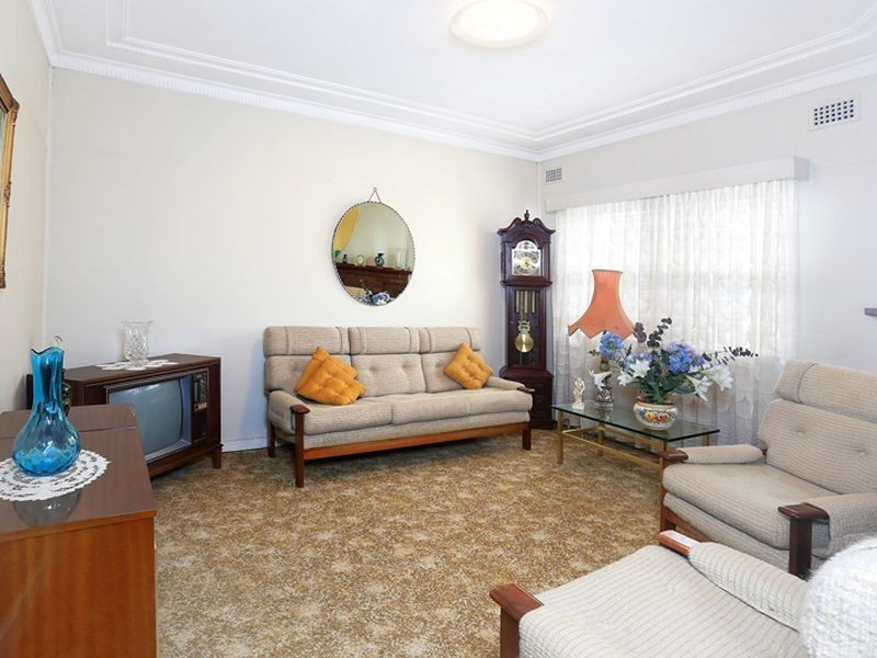 568 Woodville Road, Guildford NSW 2161