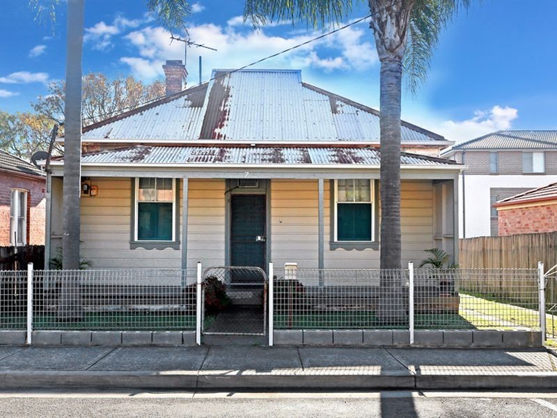 7 Swift Street, Guildford NSW 2161