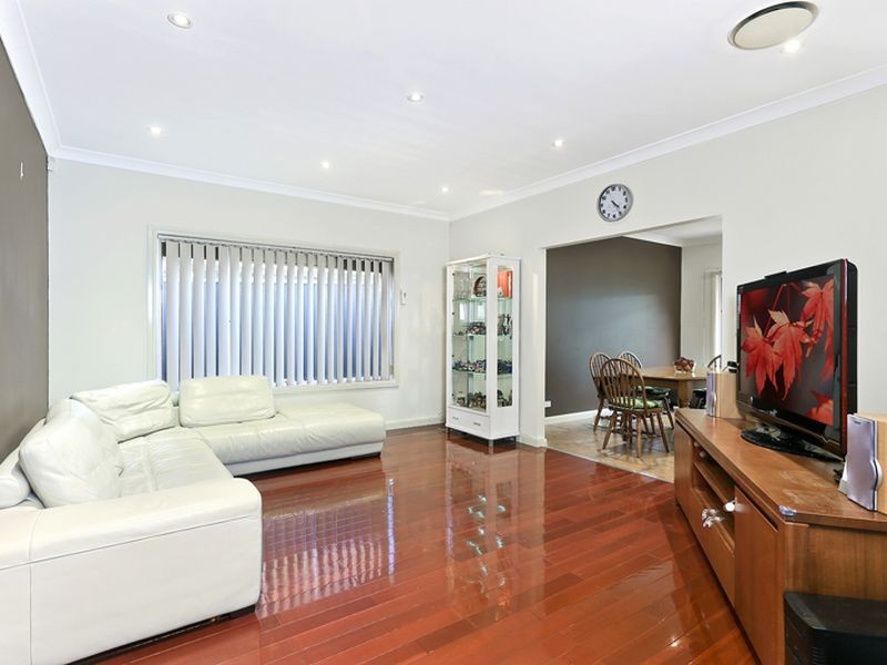 136A Hawksview Street, Guildford NSW 2161