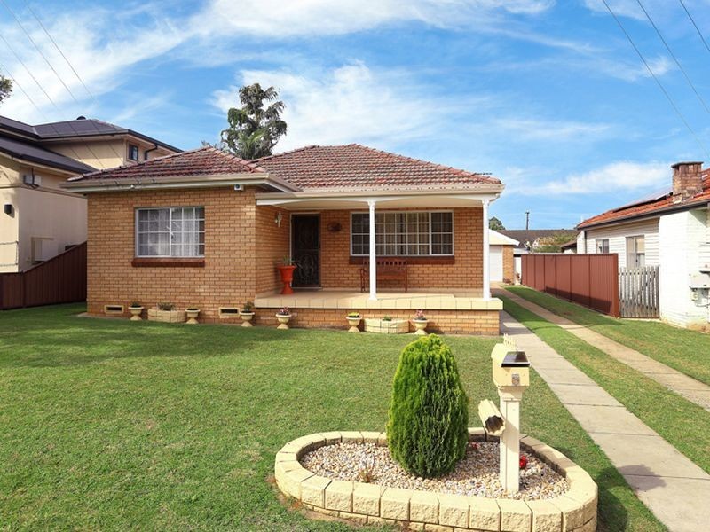 6 Linwood Street, Guildford NSW 2161