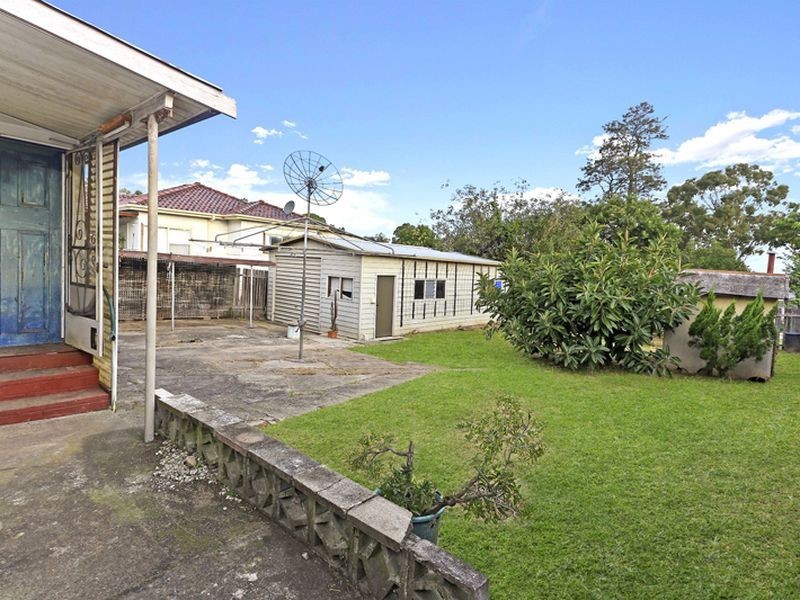 14 Trenton Road, Guildford NSW 2161