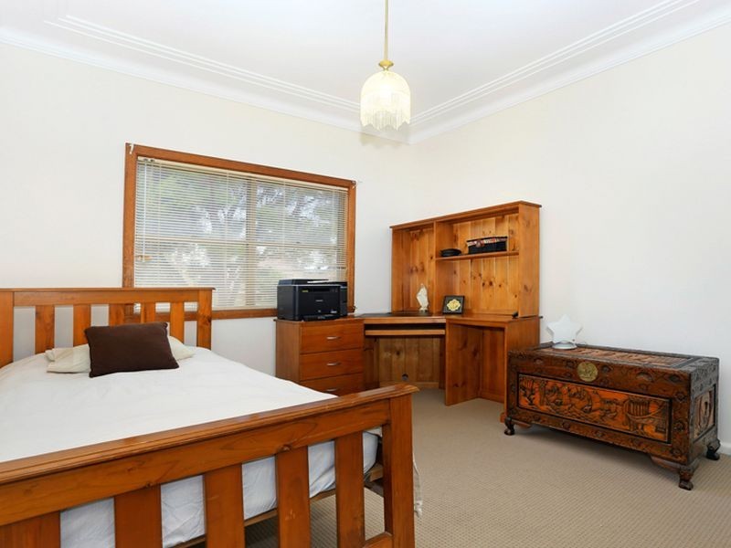 10 Ellis St, Merrylands NSW 2160