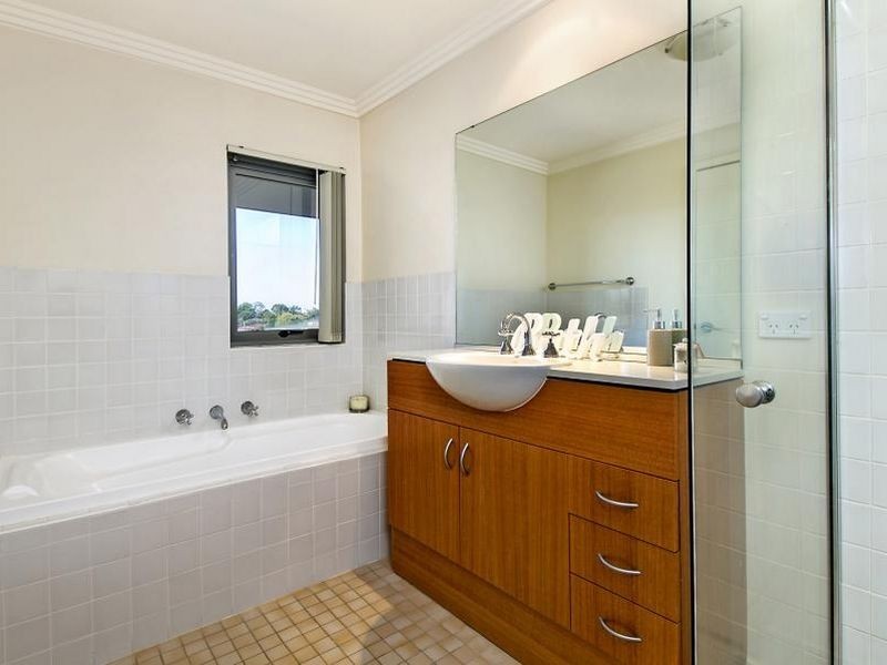 23/4-10 Benedict Court, Blaxcell NSW 2142