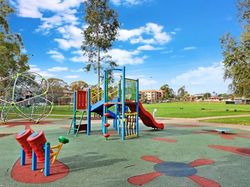 4/16-20 Burford St, Merrylands NSW 2160