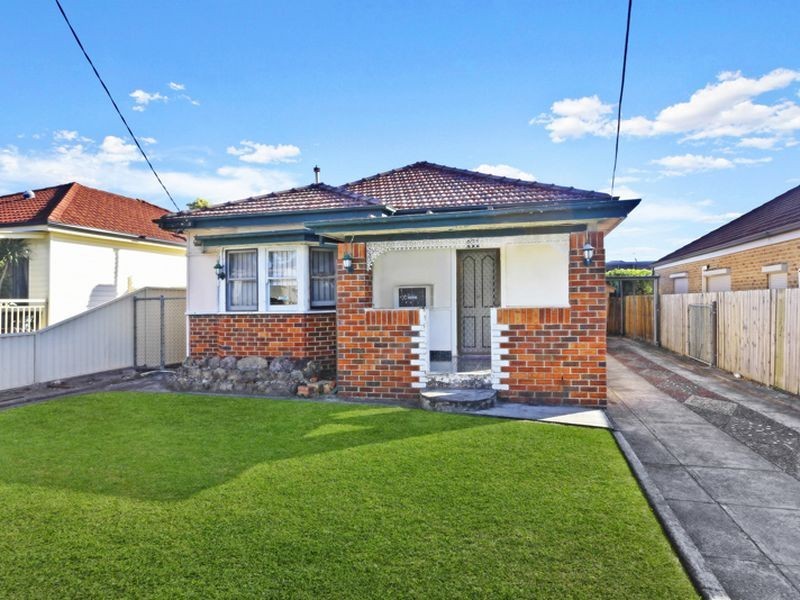 12 Excelsior St, Merrylands NSW 2160